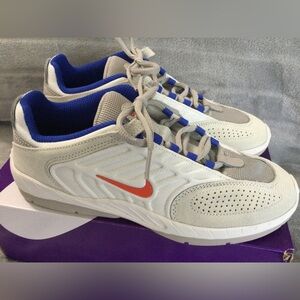 Nike SB Vertebrae Summit Wht/ Cosmic Gray Women’s Size 8 Men’s 6.5